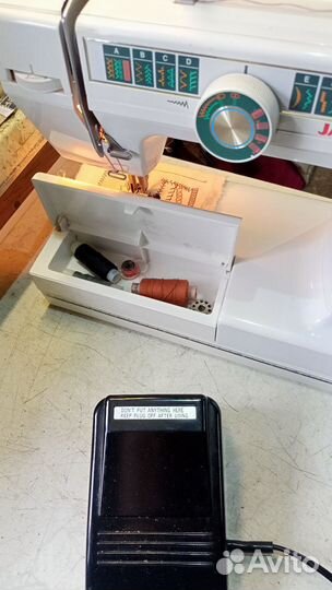 Швейная машинка janome бу