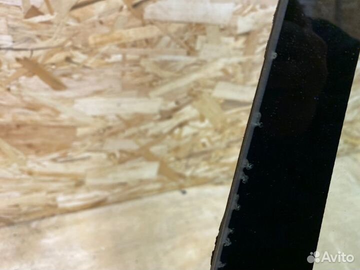 Стекло лобовое переднее Volvo Xc90 UK B5254T2 2006