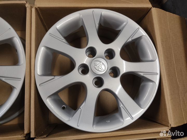 Диски литые R18 Тойота,оригинал