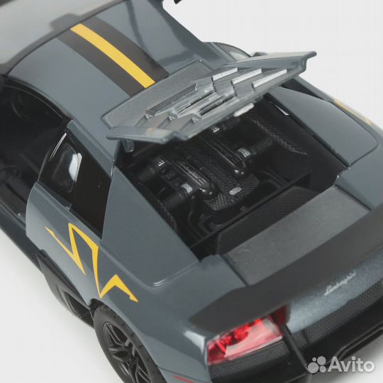 Lamborghini Murcielago LP670-4 SV