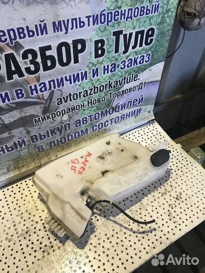 Бачок омывателя Nissan Almera G15 1.6 k4m