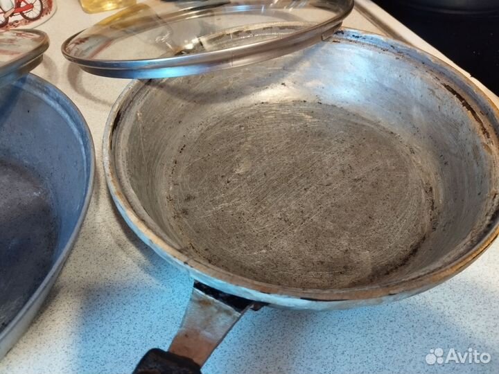 Сковорода тефаль и советские сковороды