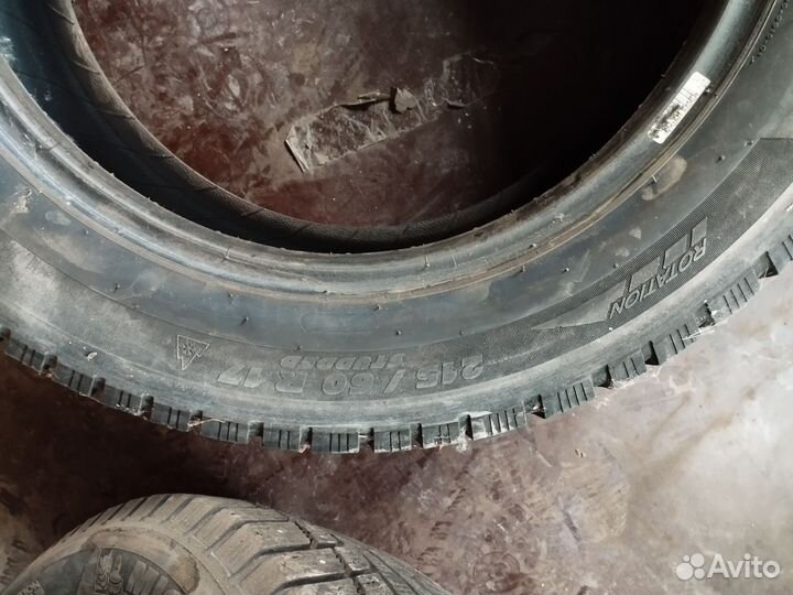 Michelin Latitude X-Ice North 215/60 R17