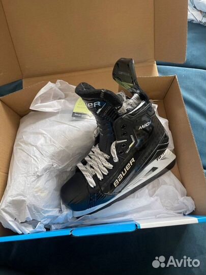 Коньки хоккейные bauer supreme mach