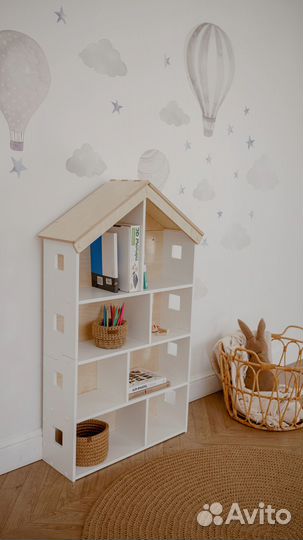 Стеллаж в детскую комнату