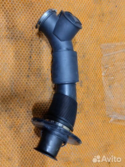 Патрубок воздушного фильтра передний Audi A6 C7 C7