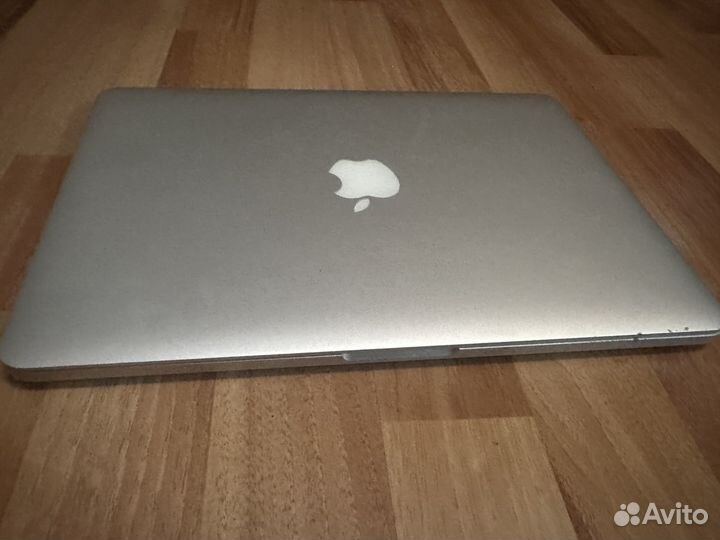 Apple MacBook Pro 13 8/256