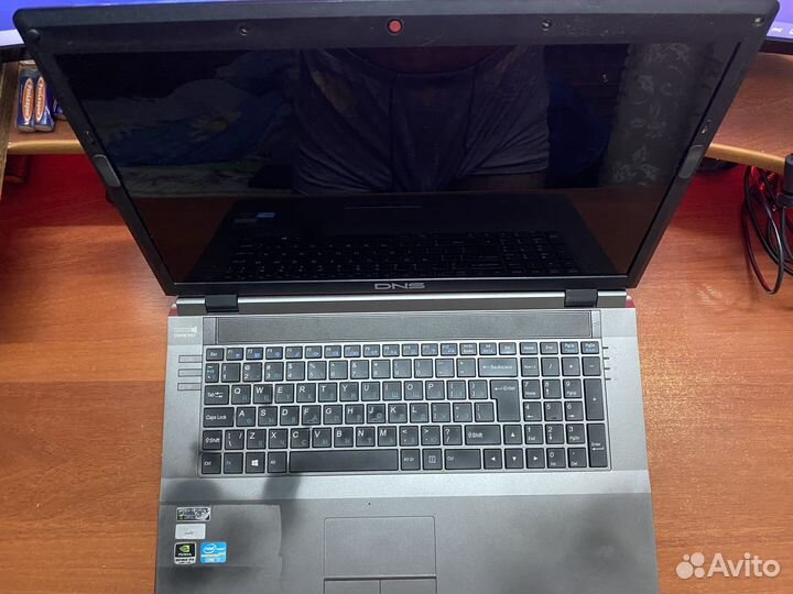 Ноутбук DNS W370 Core i7/GTX660, озу 16Gb, SSD+HDD