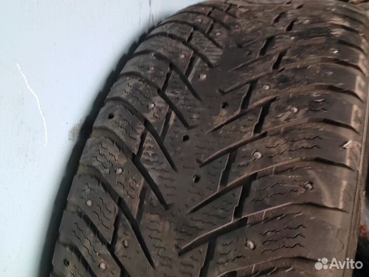 Nokian Tyres Hakkapeliitta 8 SUV 275/55 R20