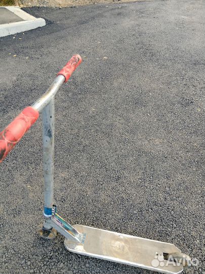 Трюковой самокат