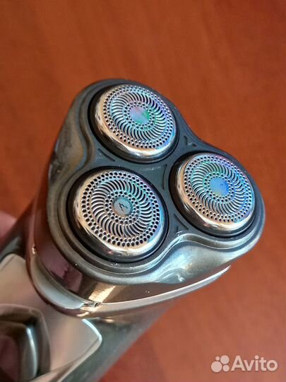 Бритва аккумуляторная роторная, новая