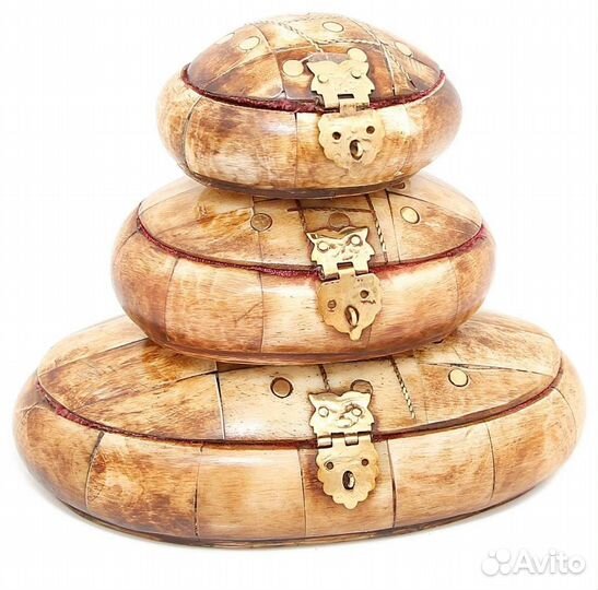 Шкатулка из кости буйвола и латуни Индия