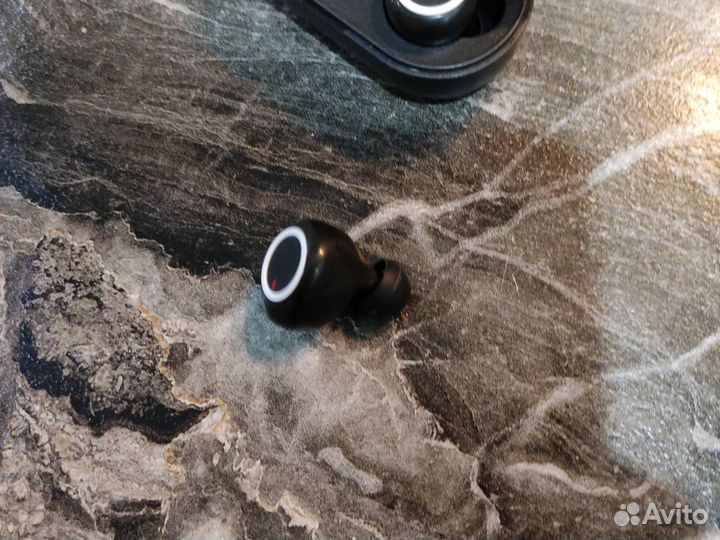 Беспроводные наушники