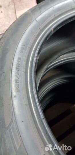 Goodyear EfficientGrip SUV 4x4 225/55 R19