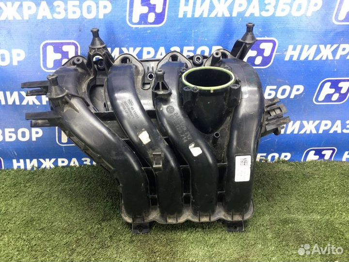Коллектор впускной Skoda Rapid 2013