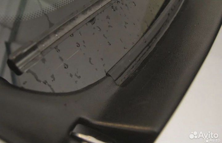 Hаклaдкa в пpoём стеклоочистителя Рено Жабo без ск