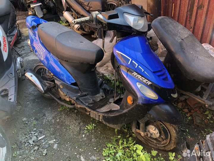 Скутер продам