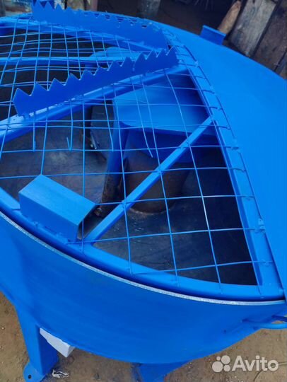 Бетономешалка принудительного действия бспд-400