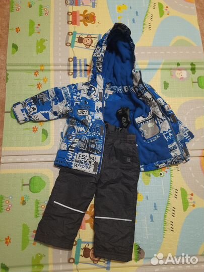 Демисезонный костюм на мальчика 80 86
