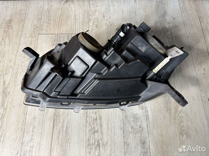 Фара передняя правая Renault Logan 2 (рестайлинг)