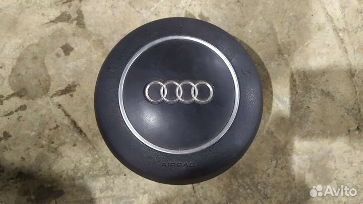Подушка безопасности водителя Ауди а8d3