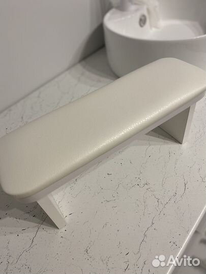 Подставка для рук маникюрная