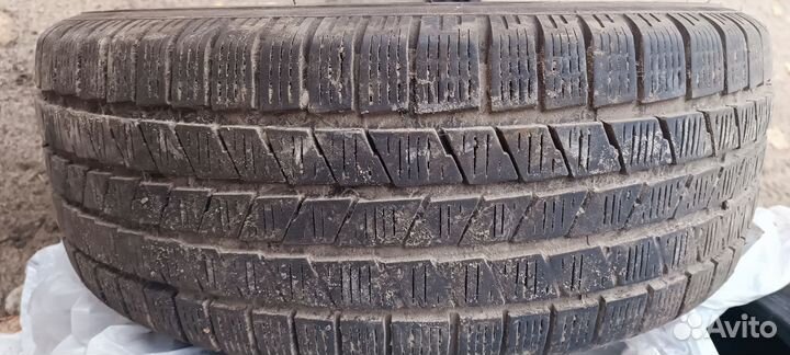 Pirelli Scorpion 235/65 R17