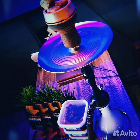 Официант в клуб бар