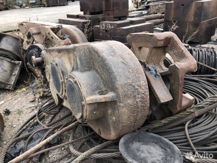 Дэк-631 Редуктор хода (передвижения)