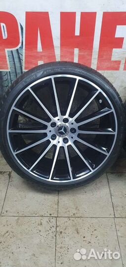 Разноширокие оригинал на Mercedes E213 R20