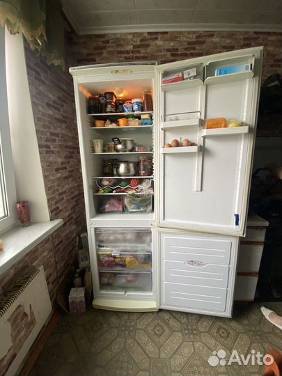 Холодильник атлант двухкамерный