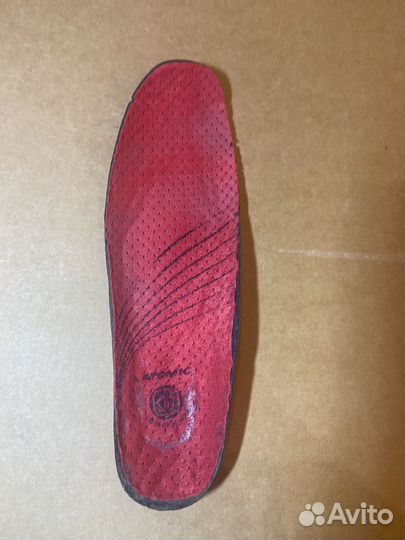 Горнолыжные ботинки Fis Atomic