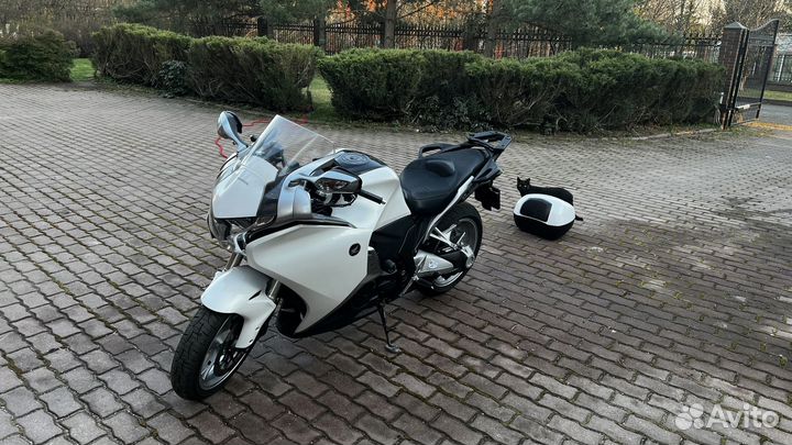 Honda VFR 1200 Спорт-Турист
