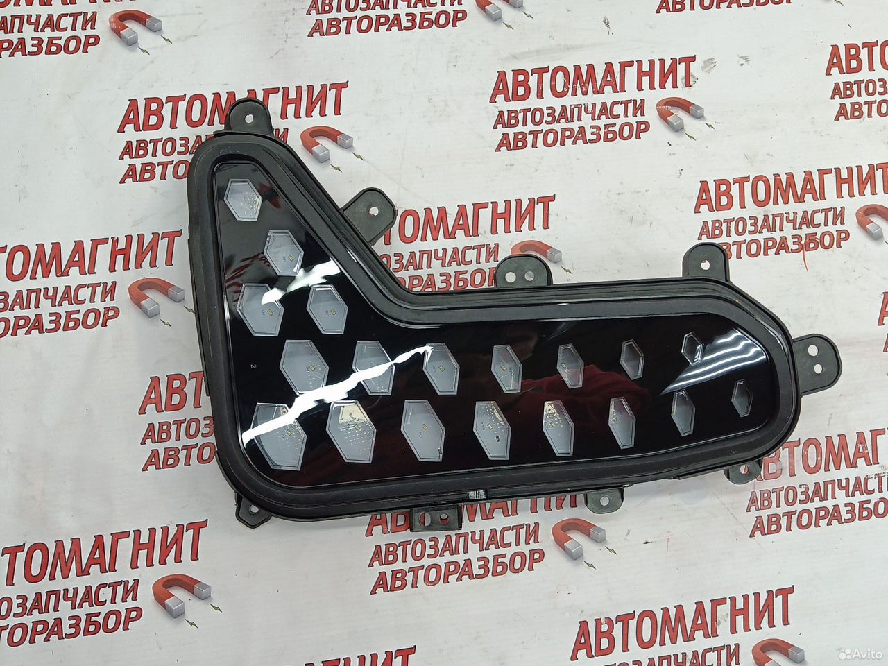 Декоративная лампа бампера правая Omoda C7