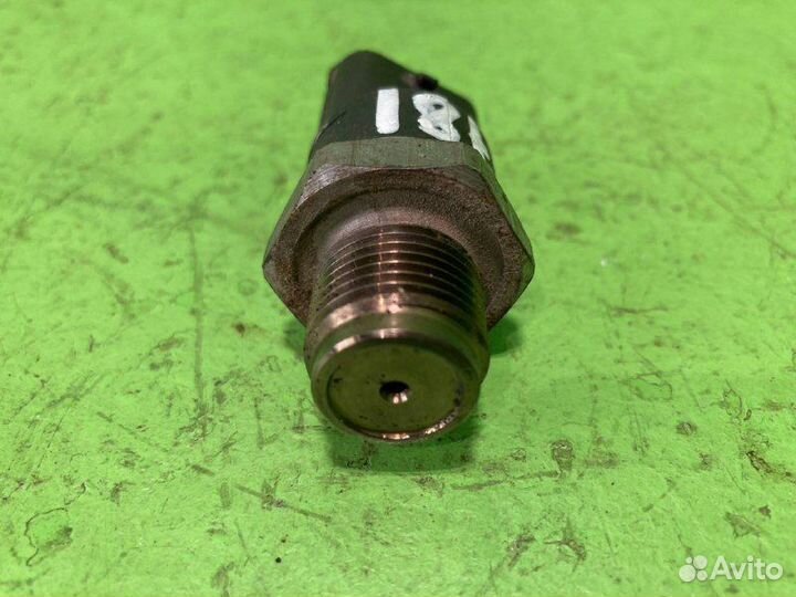 Датчик давления топлива MAN TGA