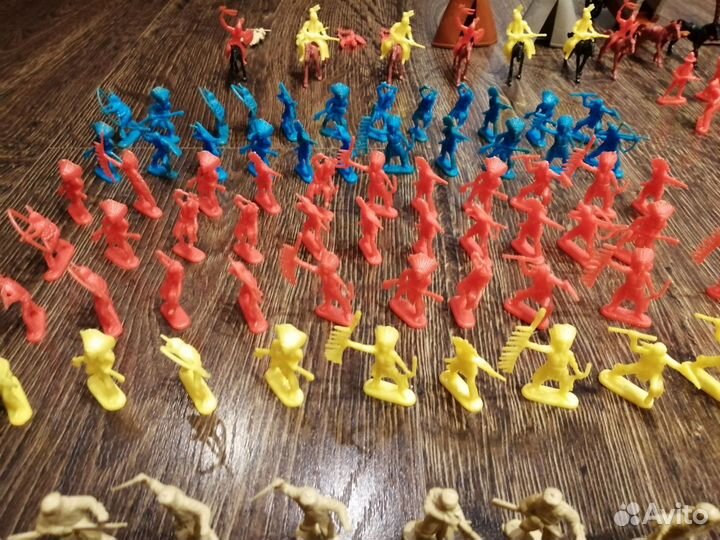 Солдатики 1/72 индейцы ковбои иностранный легион