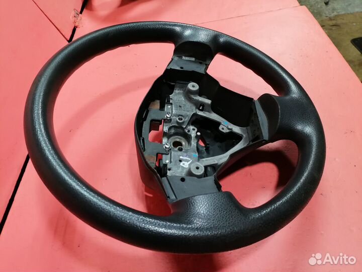 Руль Toyota Auris E15 2006-2012