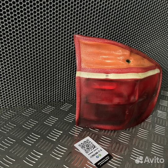 Фонарь задний наружный правый BMW X5