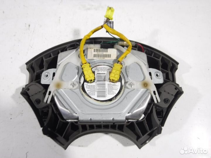 Подушка безопасности в руль Chrysler Voyager IV