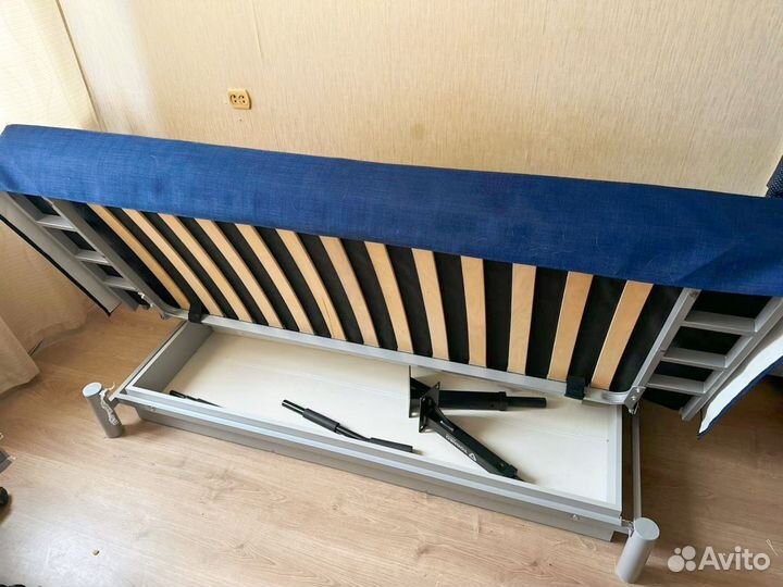 Диван IKEA бединге