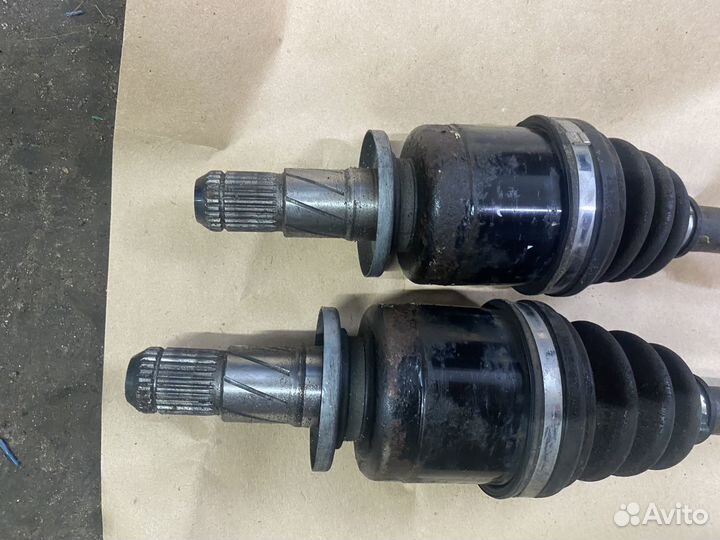 Привод зад шрус Subaru Forester S13 SJ SJ5 SJ9 SJG