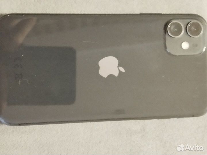 iPhone 11, 64 ГБ