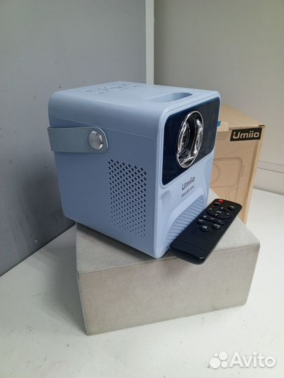 Портативный проектор Umiio Projector P860 (км130)