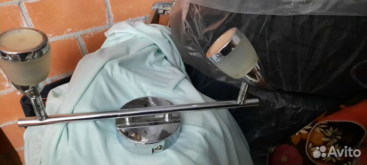 Светильник потолочный с лампами