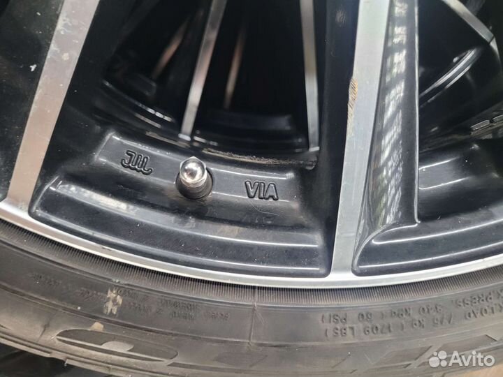 Nitto Dune Grappler 245/40 R20