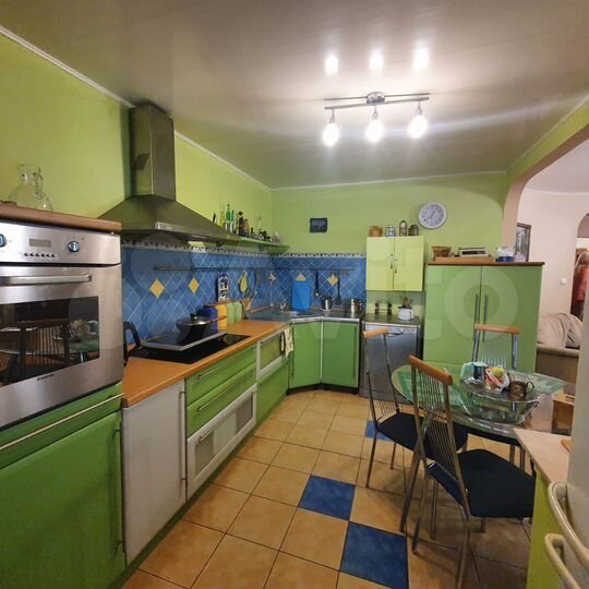 4-к. квартира, 106,5 м², 3/10 эт.
