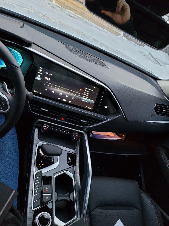 Geely Tugella: фото владельца
