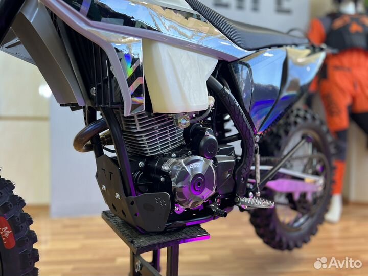 BRZ X5M (172FMM-5, 21 л.с, баланс. вал)