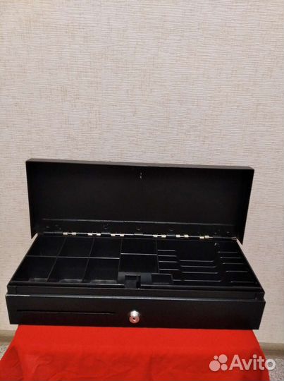 Ящик металлический сейф. Денежный ящик для кассы