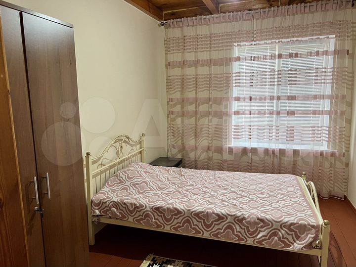Дом 100 м² на участке 12 сот.